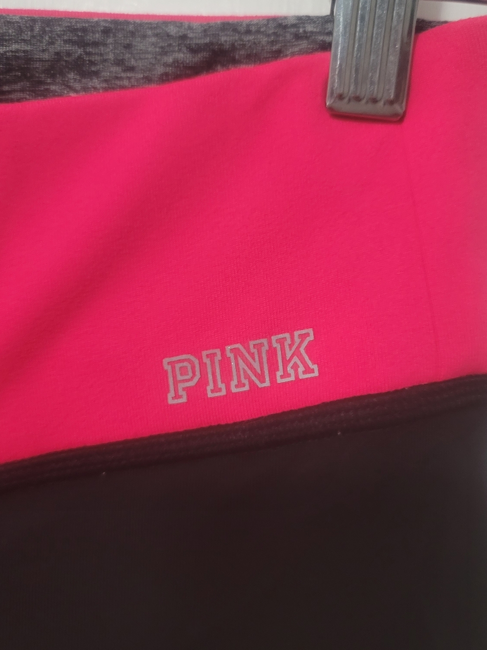 PINK Victoria's Secret Neon Pink and Black Colorblock Athletic Yoga Pants - Picture 3 of 8